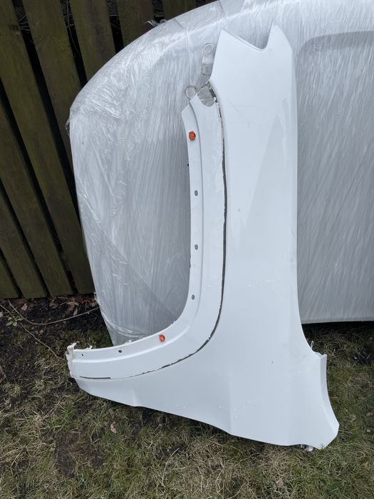 Крило Jeep Grand Cherokee Wk2