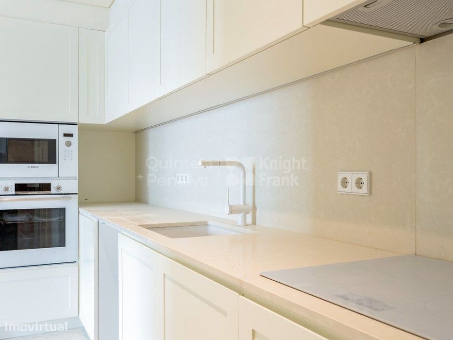Apartamento T2 para arrendamento em Alcântara, Lisboa