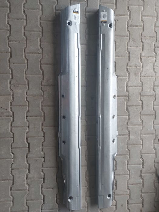 Поріг Пороги Порогы на Mercedes 123 Мерседес 123 01.75-12.85