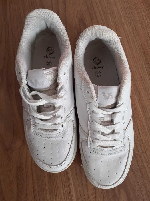 Buty adidasy białe Victory roz.37