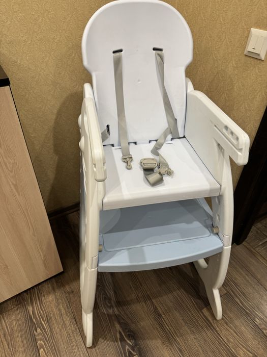 Стульчик для кормление