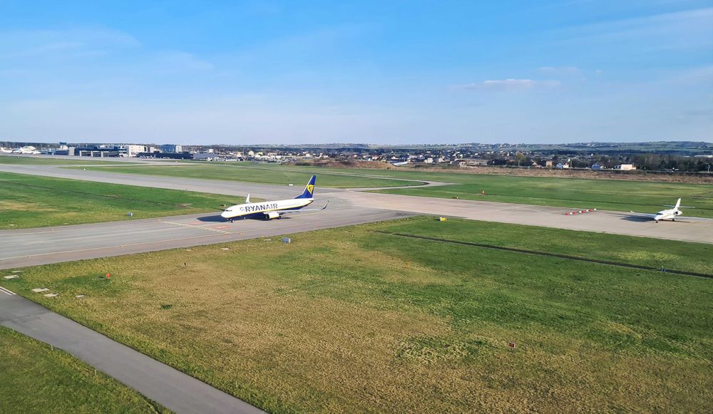 Samoloty ultralekkie, szkolenia do Nocki i CVFR lotniska kontrolowane