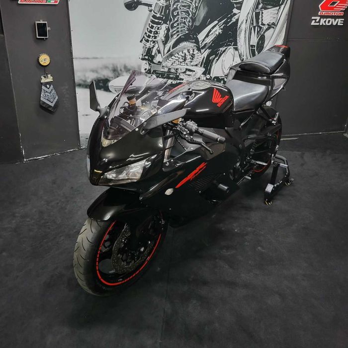 Honda CBR 1000 RR