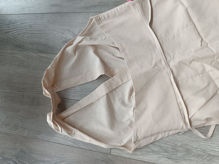 Плаття з відкритою спинкою zara