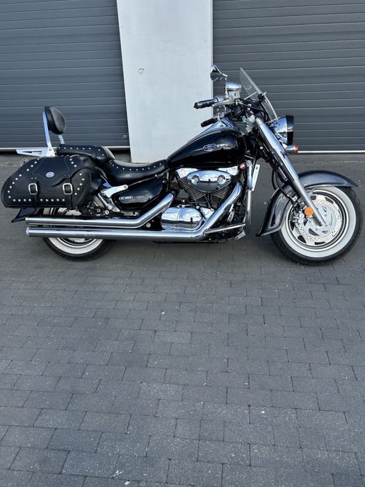 Suzuki Boulevard C90