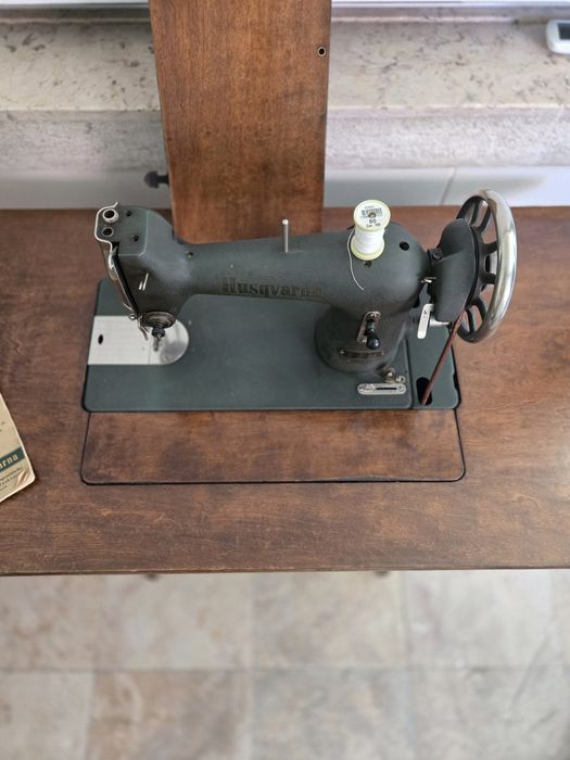 Máquina de costura Husqvarna