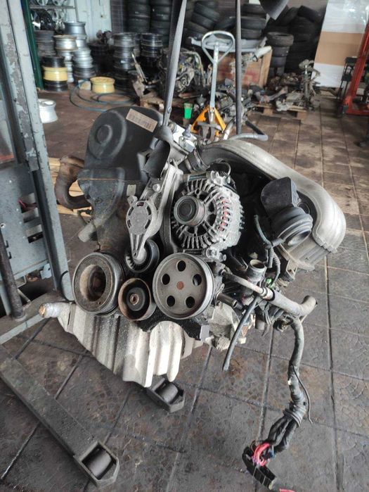 Мотор audi A4 B6 AWA 2.0 fsi Движок Двигатель Двигун Розборка шрот