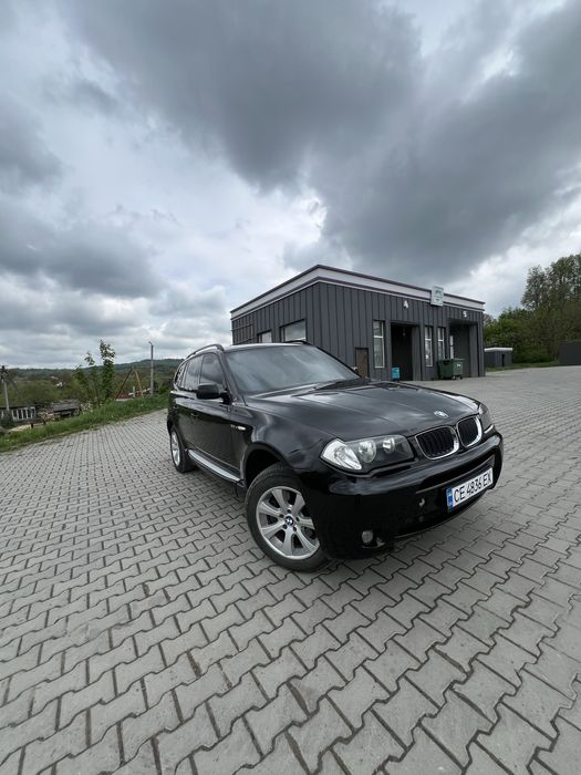 BMW X3 E83                          .