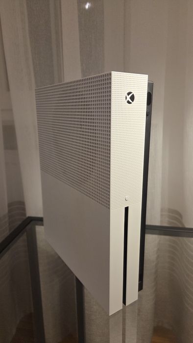XBOX One S 500GB