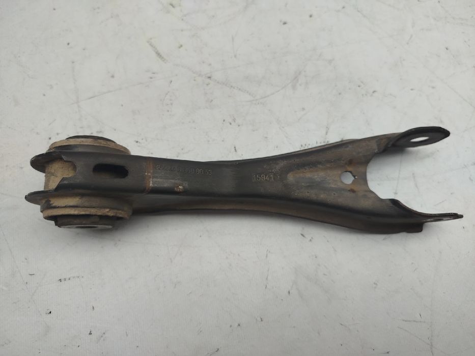 Braço de suspensão trás esquerdo MERCEDES-BENZ Classe A (W176)