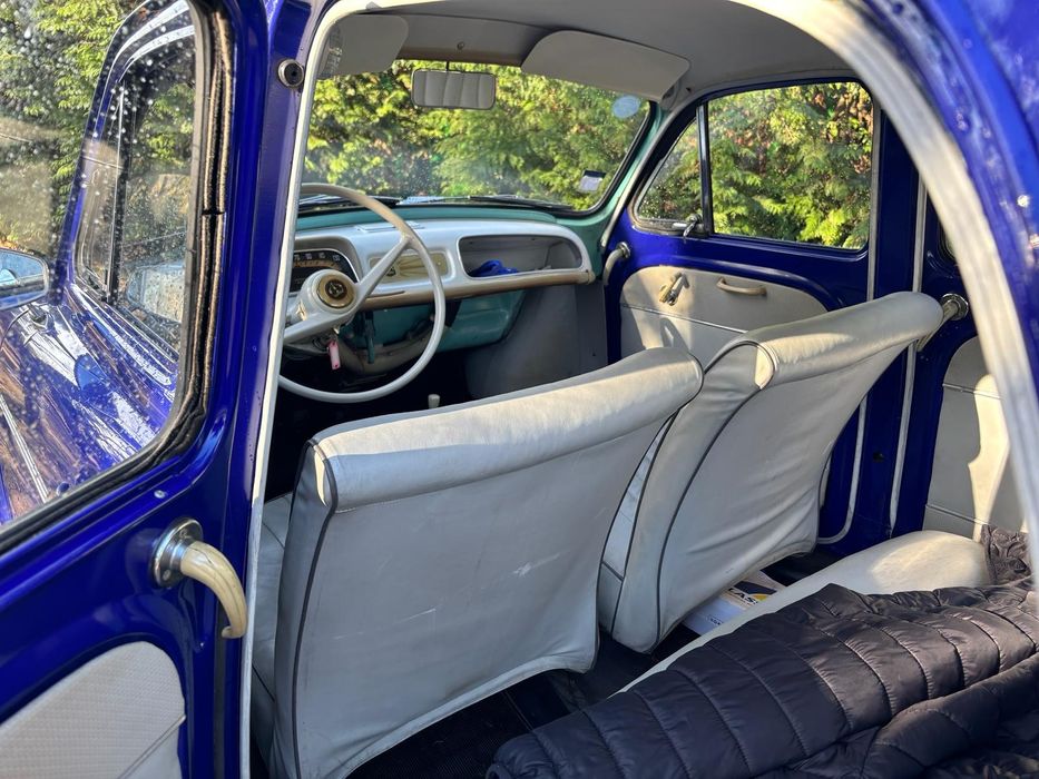 Renault dauphine