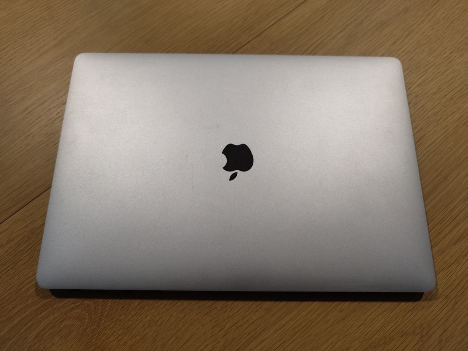 Macbook Pro 16'' 2019, i7, 16GB Ram, 512GB SSD