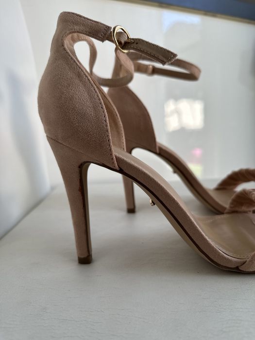 Buty szpilki DeeZee CCC 39 nowe beż / róż