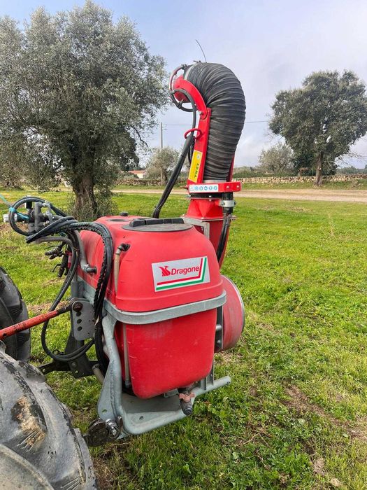 Pulverizador Canhão Marca Daragone 250 lit.