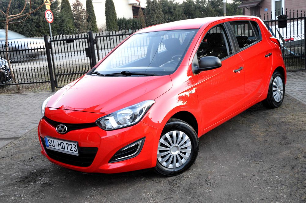 Śliczne i20 Z Niemiec Klima Mały Przebieg Super Stan Benzyna