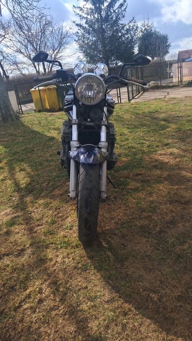 Suzuki Bandit GSF600