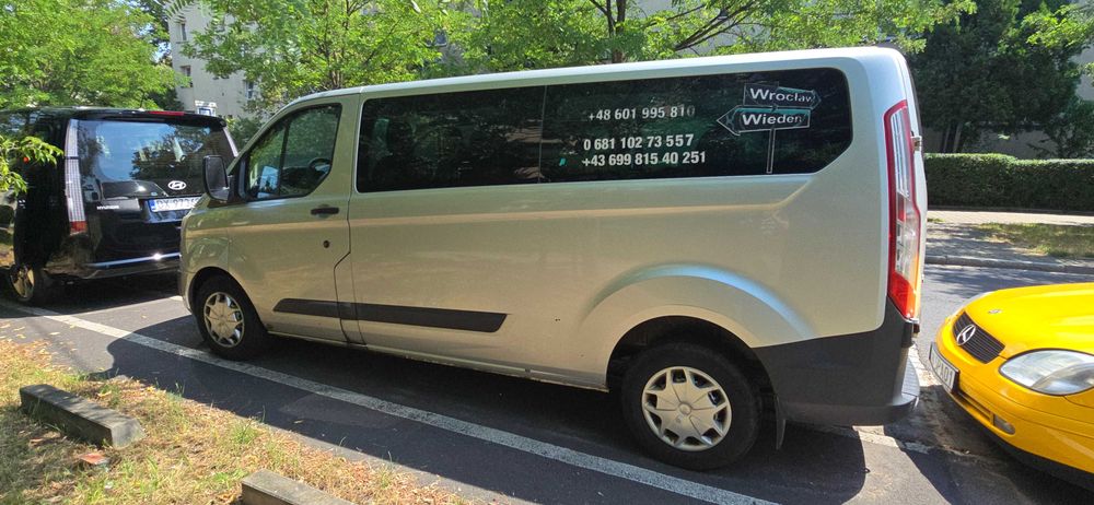 Ford Transit Custom 9 os.