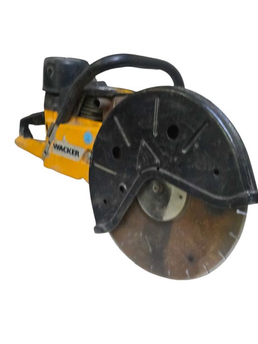 Przecinarka spalinowa do betonu WACKER BTS 13