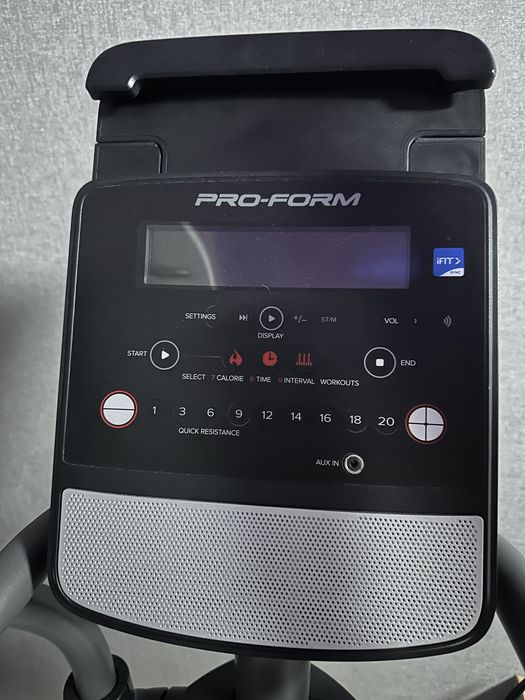 Орбітрек ProForm 525 CSE+