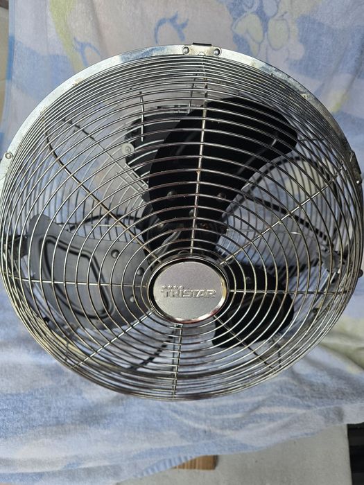 Ventoinha Tristar, como nova toda em aço 3 velocidades 50W