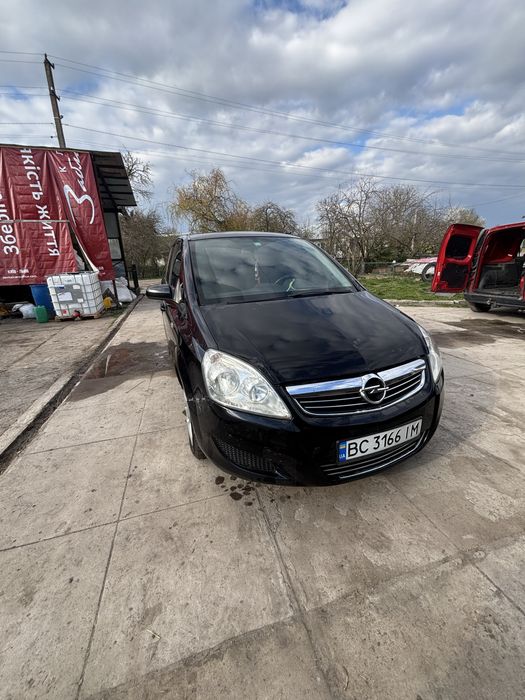 Продам Opel Zafira