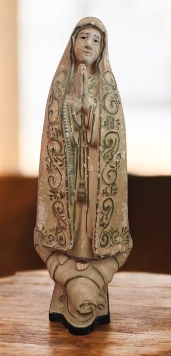 Nossa senhora de Fátima muito antiga.