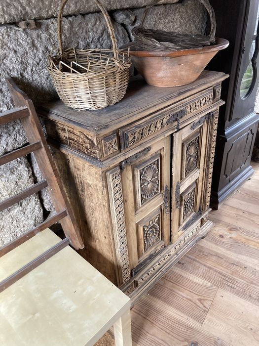 Armário consola tipo rústico