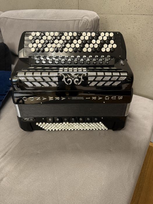 Akordeon kanałowy guzikowy Bugari