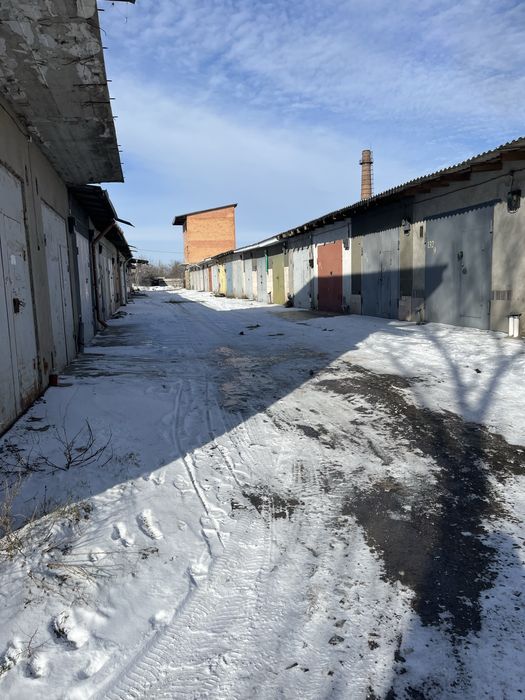 Продам капітальний гараж