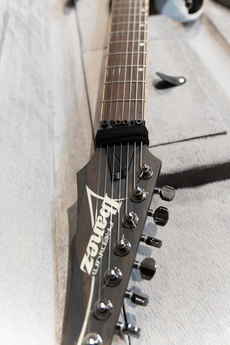 Ibanez RG927 WZCZ Premium - gitara elektryczna 7-strun