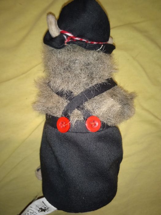 Бобер хомяк поющий на немецком языке