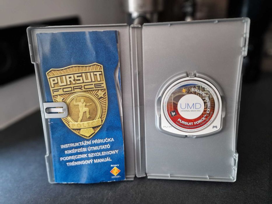 Pursuit Force - Platinum/ Sony Portable/Sony PlayStation PSP
