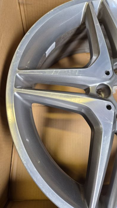 Felga aluminiowa OE Mercedes A1764010100 AMG 5x112 7,5jx18 ET42,5
