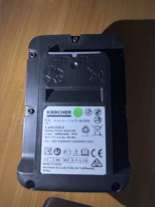 Продаются аккумуляторы новые цена 1 шт ,оригинал