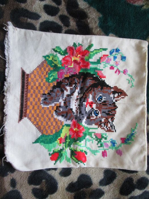 Наволочки на диванные подушки