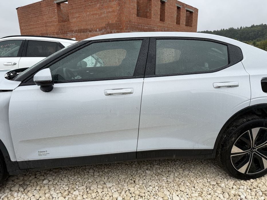 Polestar 2 Полестар двері