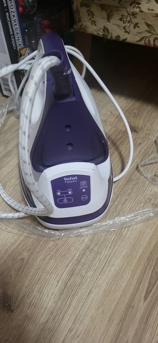 Żelazko z generatorem pary Tefal Fasteo