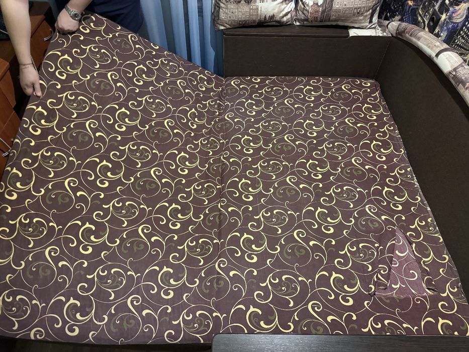 Большой Двухспальный Диван