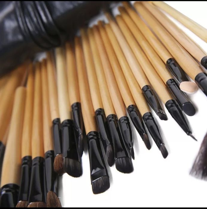 Conjunto de 24 pincéis