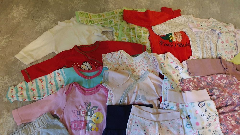 Одяг на дівчинку 56 розмір Пакетом або вроздріб.