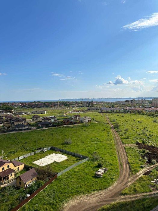 Продам видову квартиру в ЖК по Сахарова