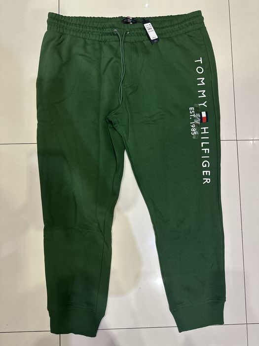 Спортивний костюм Tommy Hilfiger, розмір XXL