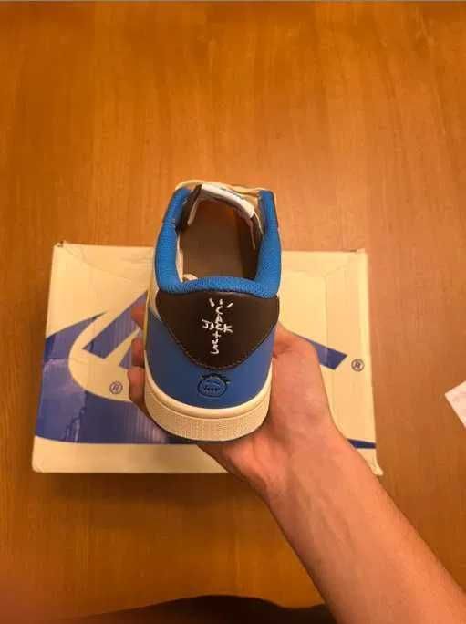 Jordan 1 Retro Low OG SP Fragment x Travis Scott R.42