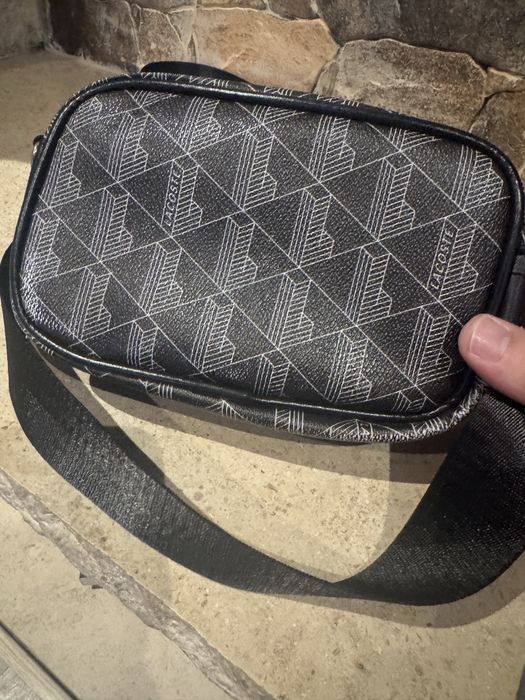 Bolsa lacoste nova