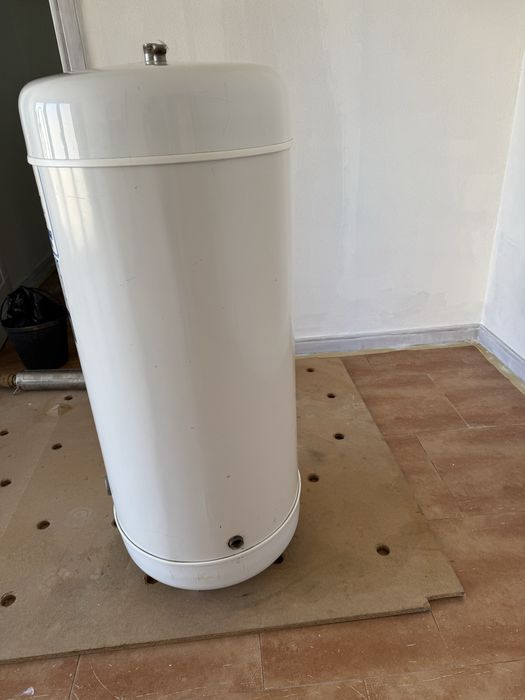 Depósito de água Coballes 150L - dupla câmara