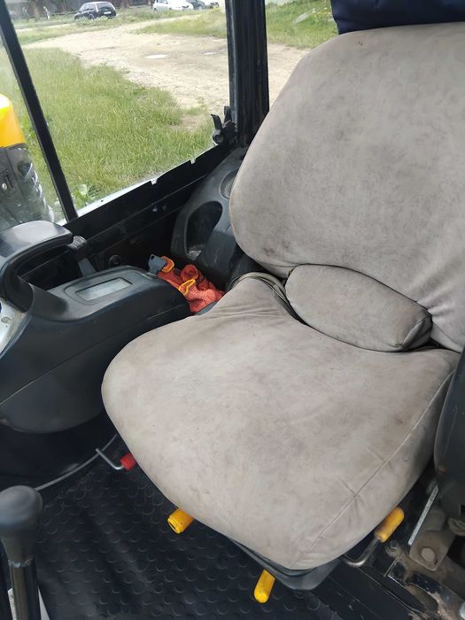Продам мінік JCB 8030