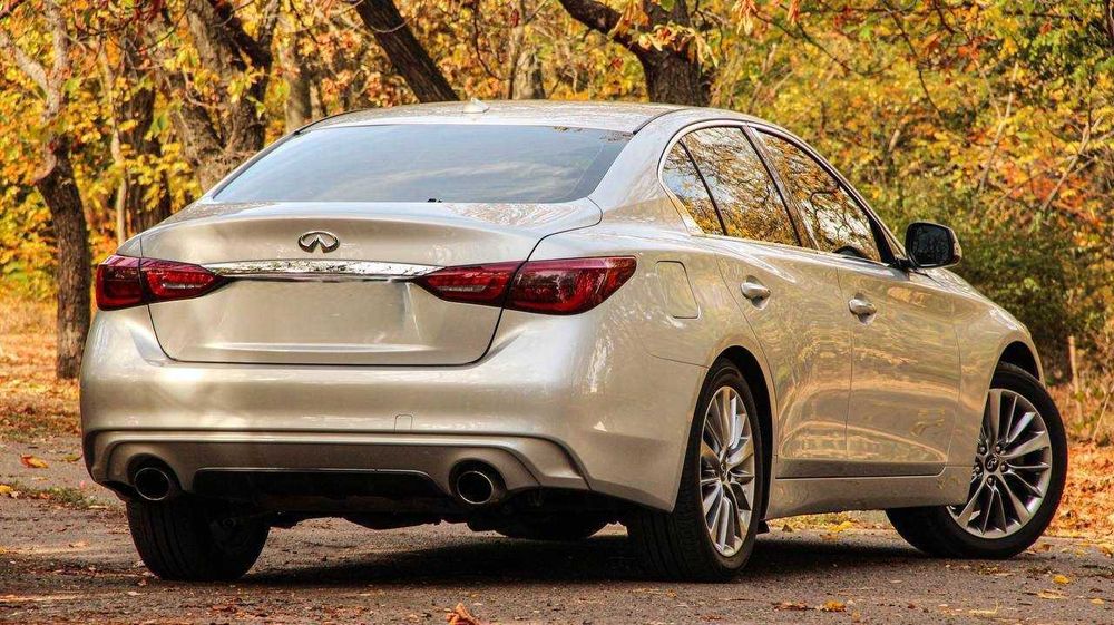 Infiniti Q50 2017
