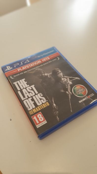 PS4 + Comando + jogo