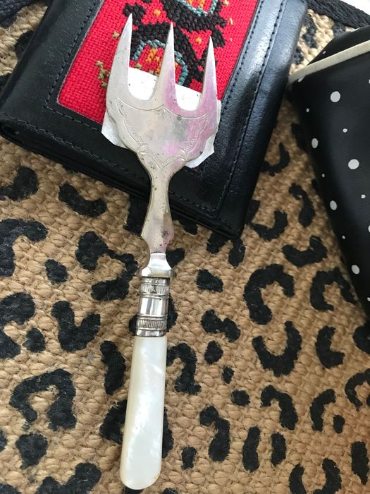 Виделка для хліба реаритет Англія