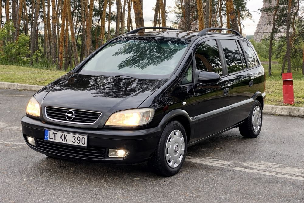 Opel Zafira 2.0 TDI дизель 7 місць